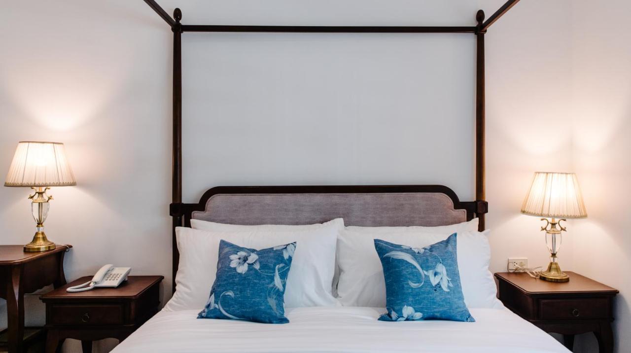 Baan Vajra Hotel Bangkok Ngoại thất bức ảnh