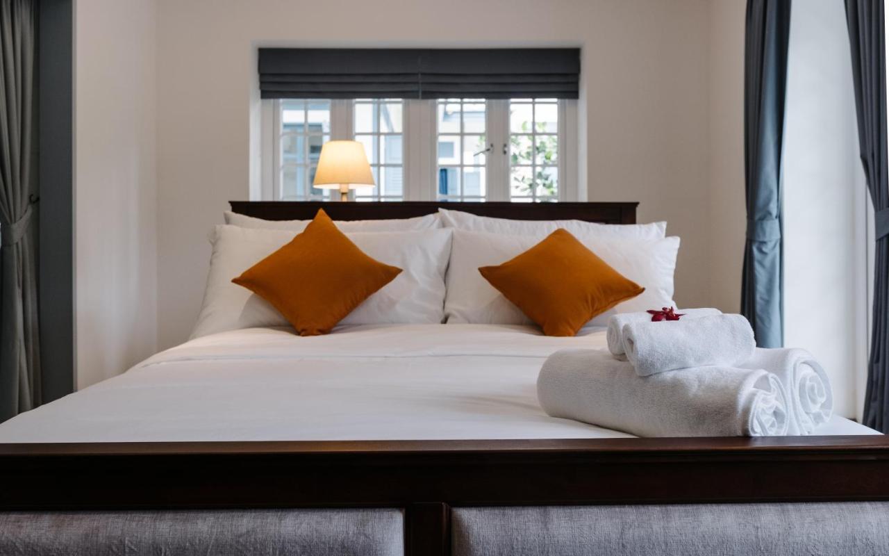 Baan Vajra Hotel Bangkok Ngoại thất bức ảnh