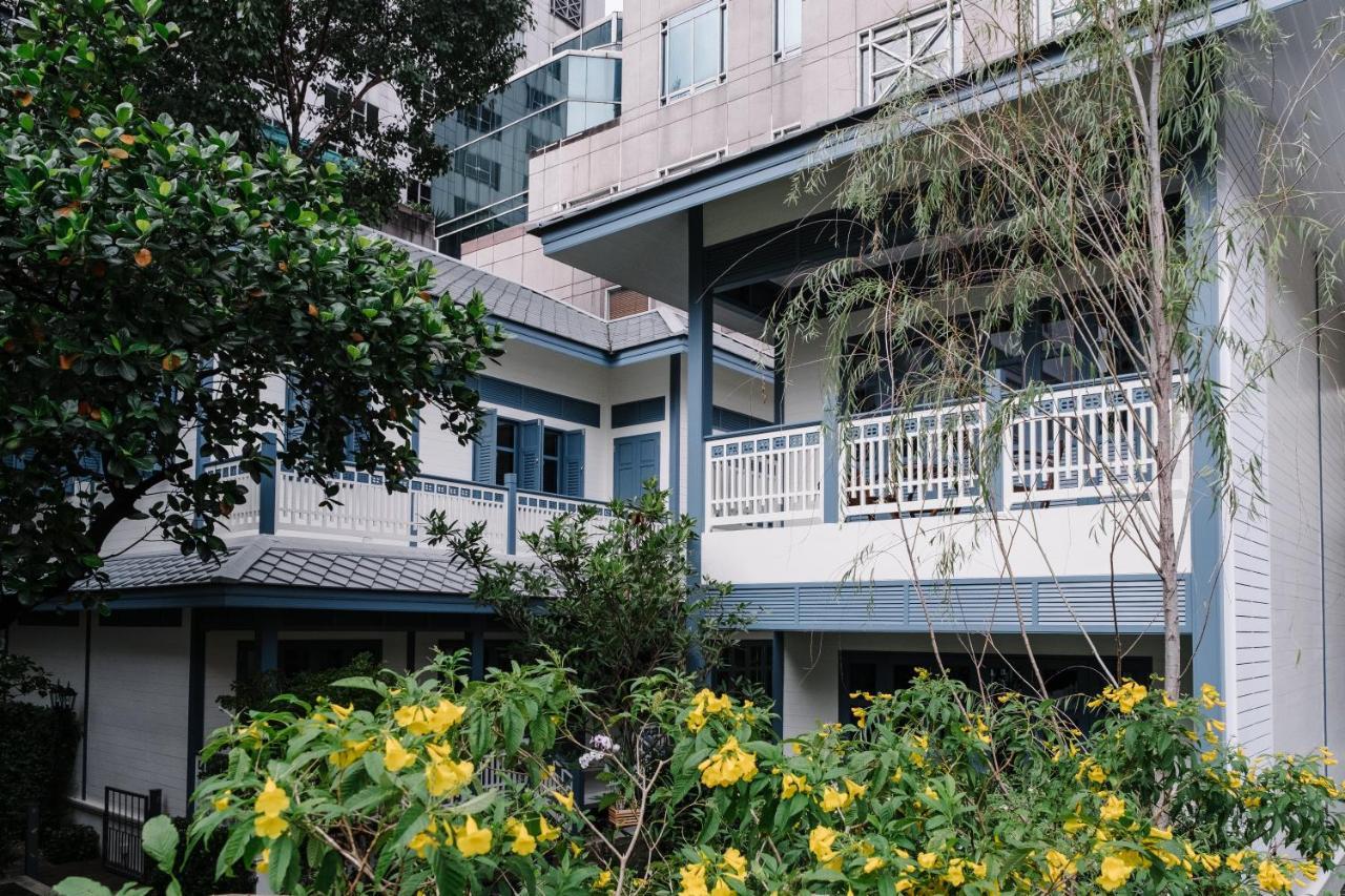 Baan Vajra Hotel Bangkok Ngoại thất bức ảnh