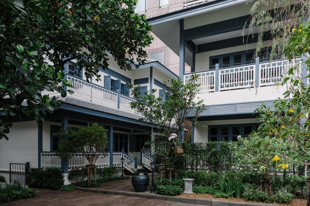 Baan Vajra Hotel Bangkok Ngoại thất bức ảnh