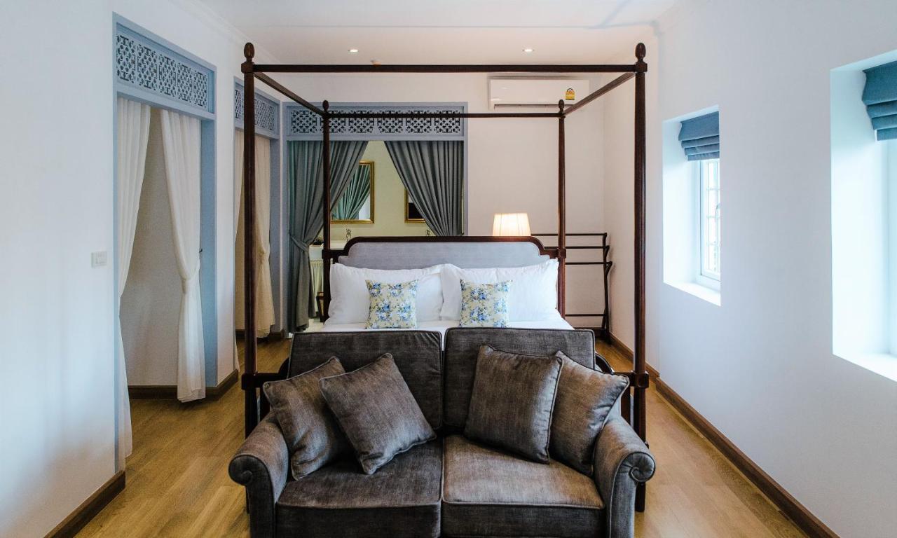 Baan Vajra Hotel Bangkok Ngoại thất bức ảnh
