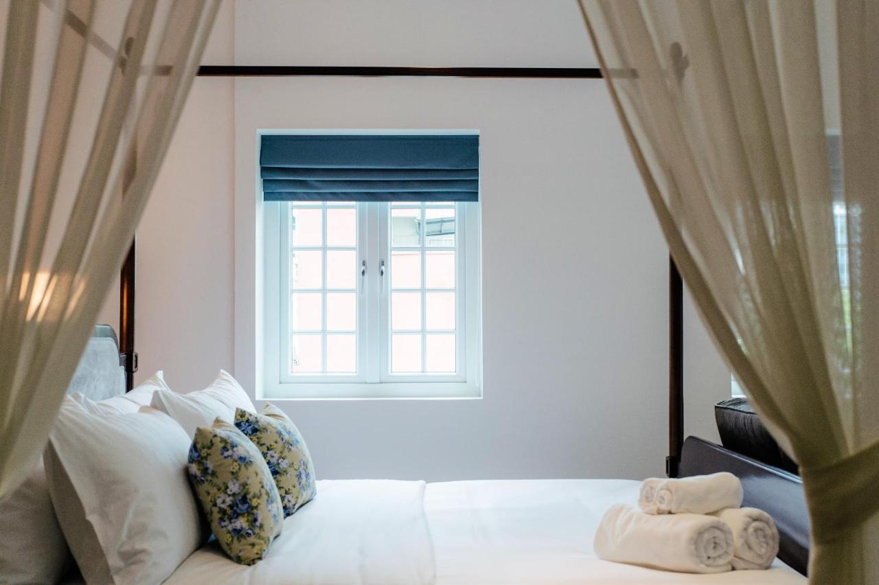 Baan Vajra Hotel Bangkok Ngoại thất bức ảnh